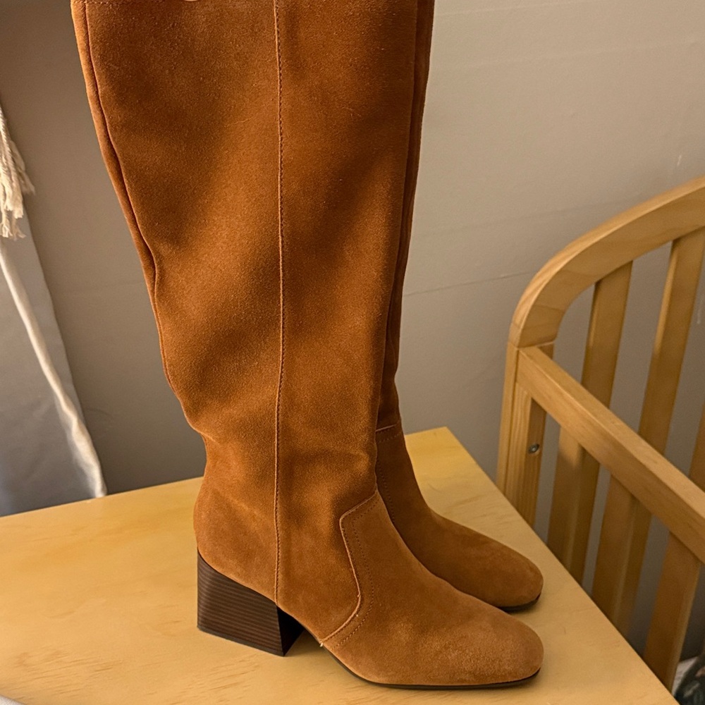 Blondo waterproof suede boots
